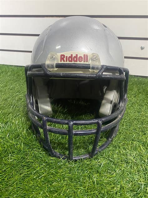 Riddell speed youth size small | SidelineSwap