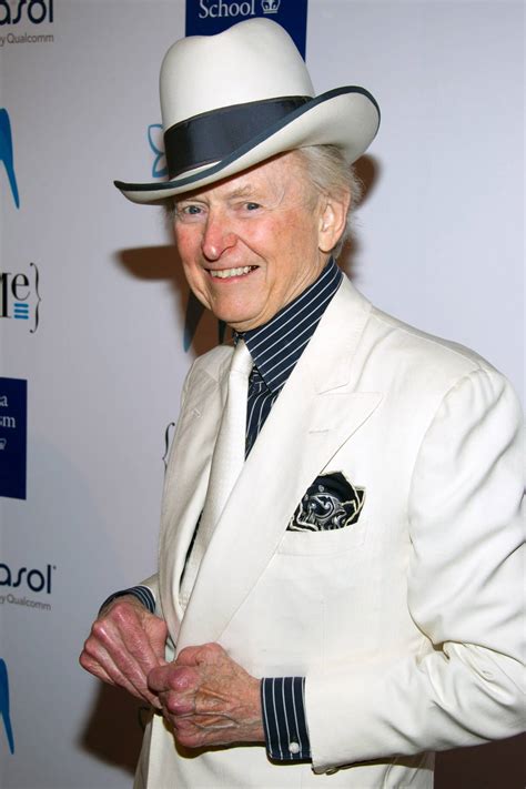 Rifondò il giornalismo, impose uno stile e inventò una scrittura - il