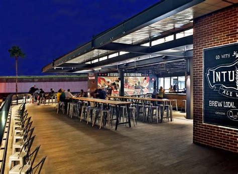 Intuition Ale Works - Rooftop bar in Jacksonville | The Rooftop Guide