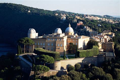 Castel Gandolfo Pope Summer Residence Day Trip From Rome