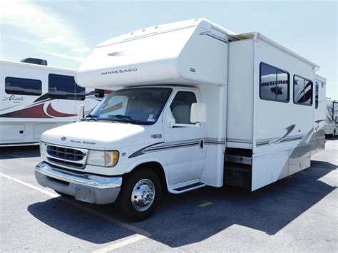 Winnebago Minnie Winnie 31c Rvs For Sale In Indiana