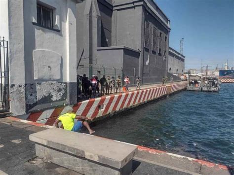 Extraen cuerpo en el Malecón de Veracruz