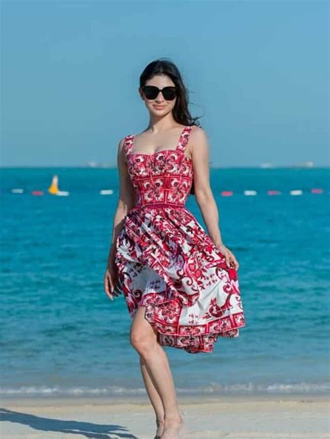 Mouni Roy looks as fresh as a daisy in this printed mini dress – OTTplay