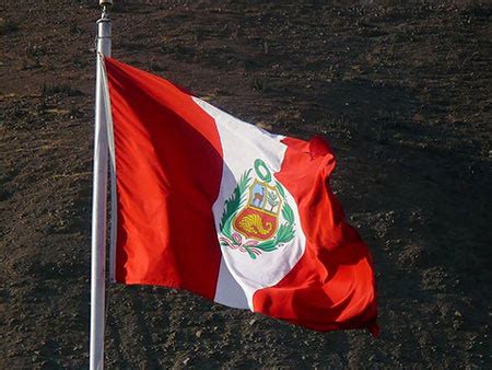 National Flag of Peru | Peru Flag History, Meaning and Pictures