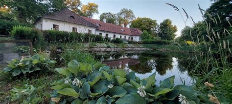 Piękny zabytkowy zespół dworsko parkowy w Krościenku Wyżnym na sprzedaż