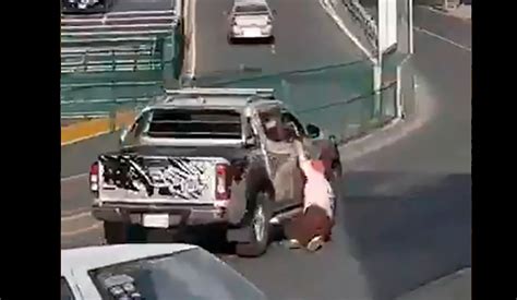 Video Mujer Es Atropellada Por Camioneta En Ciudad De México