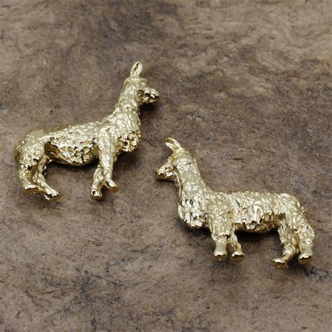 Gold Llama Stud Earrings Made In 14kt Solid Gold Agrijewelry Chris