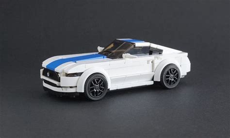 Ford Mustang GT - 2019 Inverse Colour Scheme LEGO Car