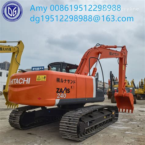 Hitachi ZX240 3 Tracked Excavator For Sale China Shanghai YJ39769