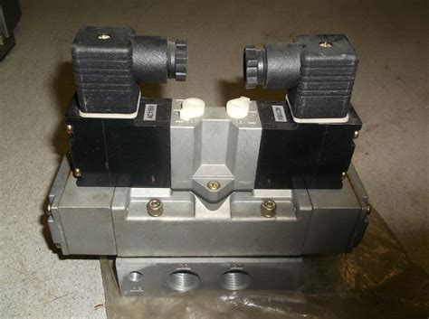 NEW CKD 4F530 Solenoid Valve FREE SHIPPING EBay