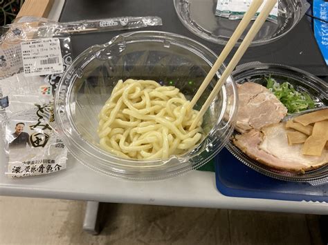 【悲報】セブンイレブン『とみ田のつけ麺』とうとう麺がただのうどんになったとネットで話題 まとめまとめ