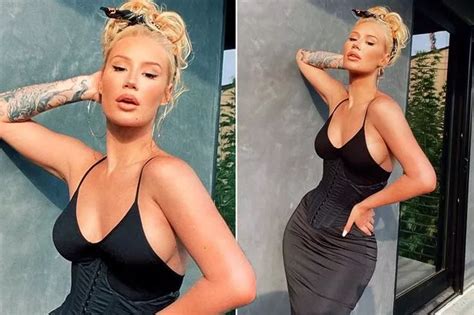 Iggy Azalea Flaunts Dramatic Makeover In White Bikini As Fans Gush Over Shaved Head Daily Star