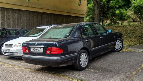 R Ckansicht Mercedes Benz E Klasse W Foto Juli