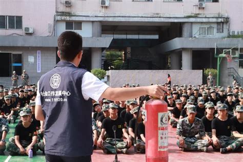 【军训纪实】法制消防进校园，牢筑安全“防火墙” 学校新闻