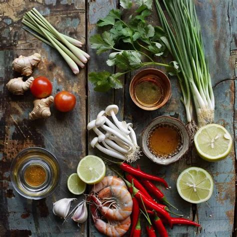 Tom Yum Goong Hot And Sour Shrimp Soup Susie Cooks Thai