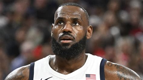 Usa S Lebron James Named Flag Bearer Closes Out Germany Yardbarker