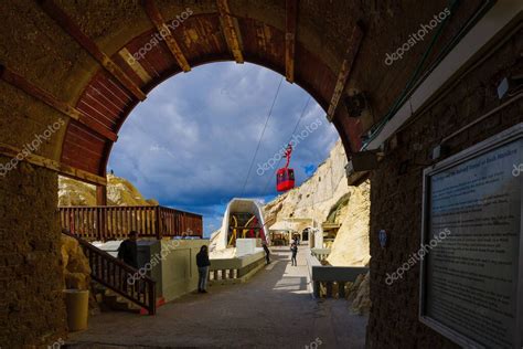 Rosh HaNikra Israel 14 de febrero de 2022 Vista del antiguo túnel