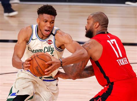 Giannis Antetokounmpo Renueva Con Bucks Por Cinco Años Y Firma El Mayor Contrato En La Historia