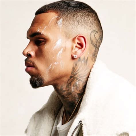 Chris Brown Best Hairstyles Of One Of The Coolest Pop Singer [updated