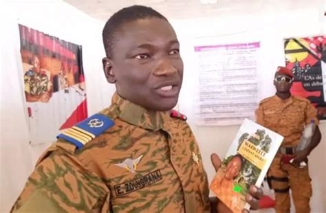 Burkina Faso Le Lieutenant Colonel Emmanuel Zoungrana à Nouveau Déposé