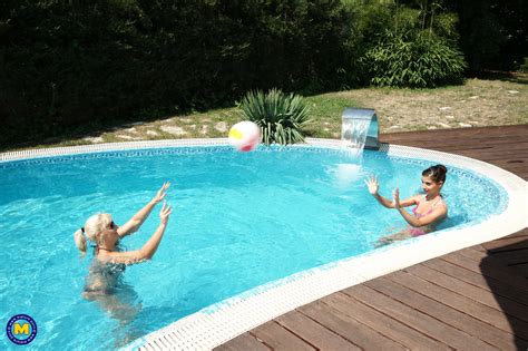 Mature Lesbians Playing In The Pool Mature Nl