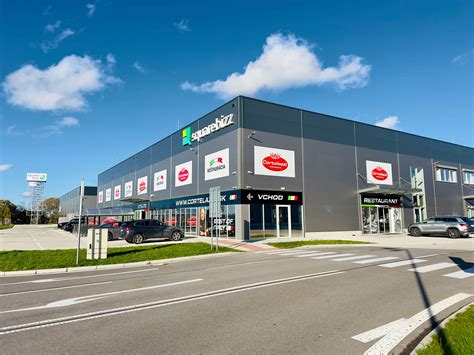 Bratislava má prvý taliansky supermarket Relife sk