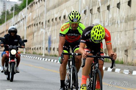 Ciclismo Do Time Jundia Tem Seis Atletas Chegando Ao P Dio Em Etapa Da