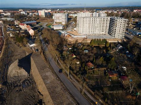 Zobacz Jak W Marcu Wygl Da Stacja Olsztyn G Wny I Jej Okolice Zdj Cia