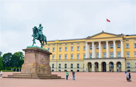 The Royal Palace. Oslo, Norway Editorial Photo - Image of architecture ...