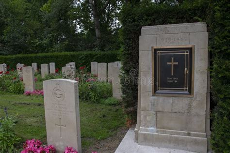 Registro Cimitero Delle Fosse Di Guerra Del Commonwealth Presso Il