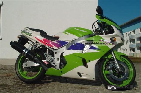 1996 Kawasaki ZX 6R Ninja Moto ZombDrive