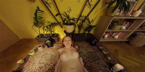 Teen Blonde VR Kaisa Nord