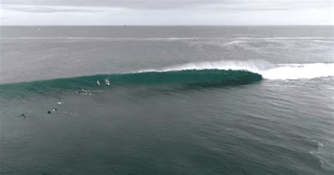 Koka O surf brasileiro conquista sete títulos mundiais e uma medalha