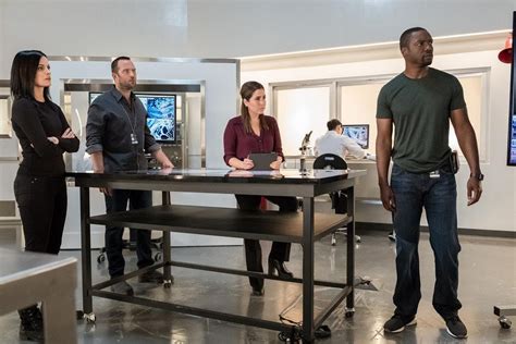 Blindspot Blindspot Photo Audrey Esparza Rob Brown Jaimie