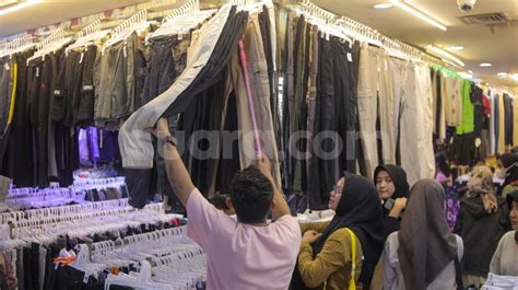 Api Sebut Bisnis Baju Impor Bekas Thrifting Bikin Resah Pelaku Umkm