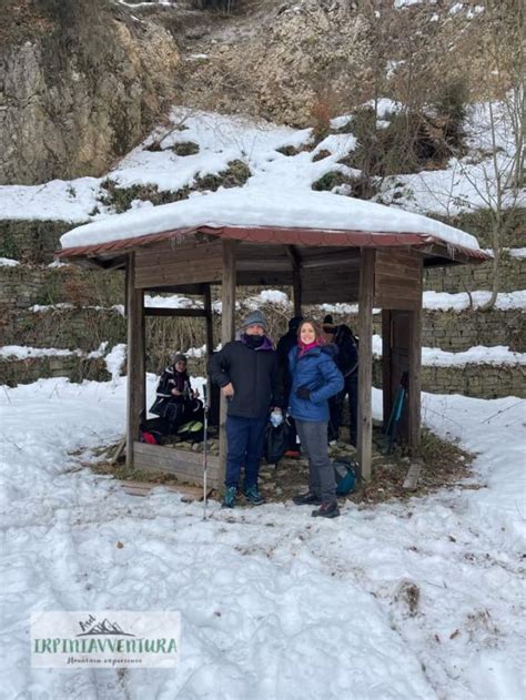 Ciaspolate E Passeggiate Sulla Neve Nel Parco Regionale Del Partenio In