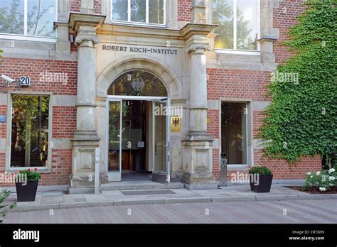 Robert koch institute hi-res stock photography and images - Alamy