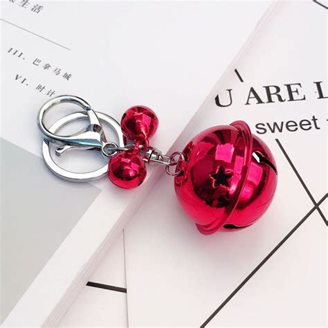 Móc treo chìa khoá Shin cậu bé bút chì dễ thương móc khoá treo balo phong cách sành điệu hot