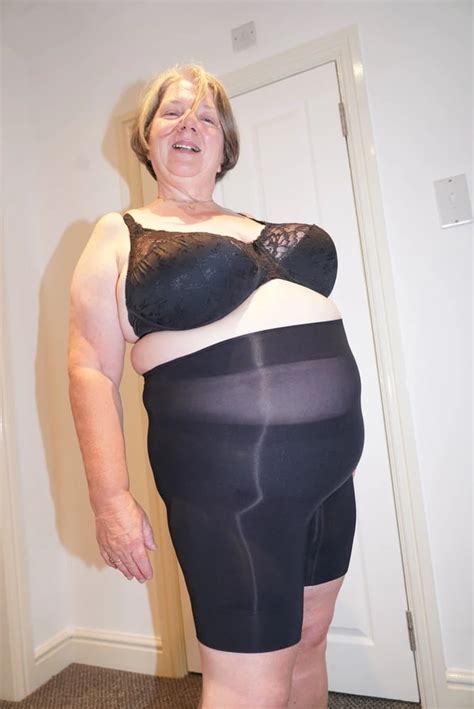 Chris G New Lingerie Pics XHamster