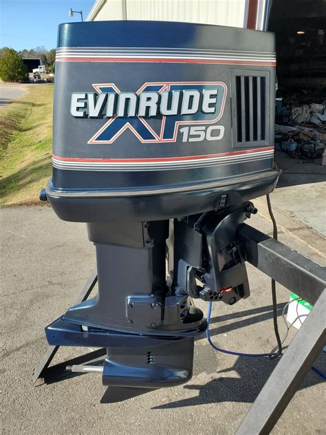 Evinrude Xp Hp V Carbureted Stroke L Outboard Motor