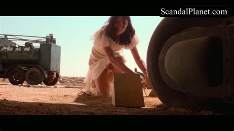 Karen Allen Nude Pics Scenes And Porn Scandal Planet