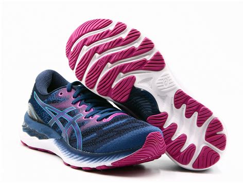 Купить Кроссовки ASICS за 18000р. с доставкой