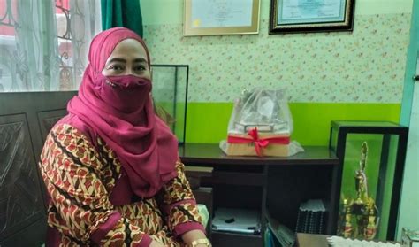 Bagaimana Dr Nurlina Sp P Siasati Waktu Sebagai Direktur RSUD Majene