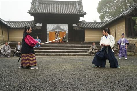 映画「gozen 純恋の剣 」 小野塚勇人と町井祥真が「エグゼイド」早押しクイズに挑む、「gozen」動画第5弾 画像ギャラリー 5