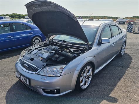 My 2006 Ford Mondeo St220 Saloon In Machine Silver Getting Harder To