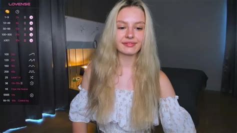 Nensi Blond Free Reddit And Solo Webcam Record