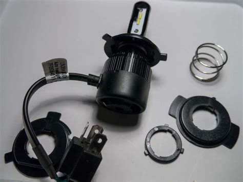 LED лампа H4/HS1 для мотоцикла с Алиэкспресс • Проверено лично!