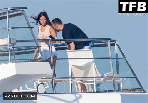 Eiza Gonzalez Sexy Seen Flaunting Her Hot Figure Alongside Mohammed Al Turki On A Boat In
