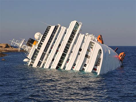 Survivors Of Costa Concordia Ship That Sank Offered 30 Percent Off Future Cruises Tsm Interactive