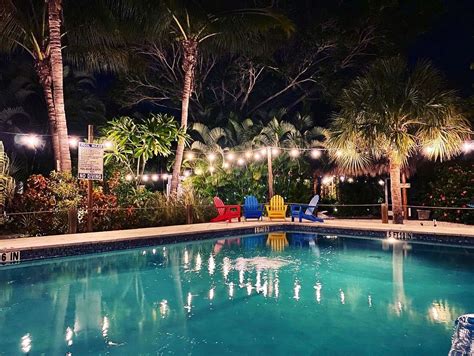 Caribbean inspired, family-friendly hotel in Siesta Key